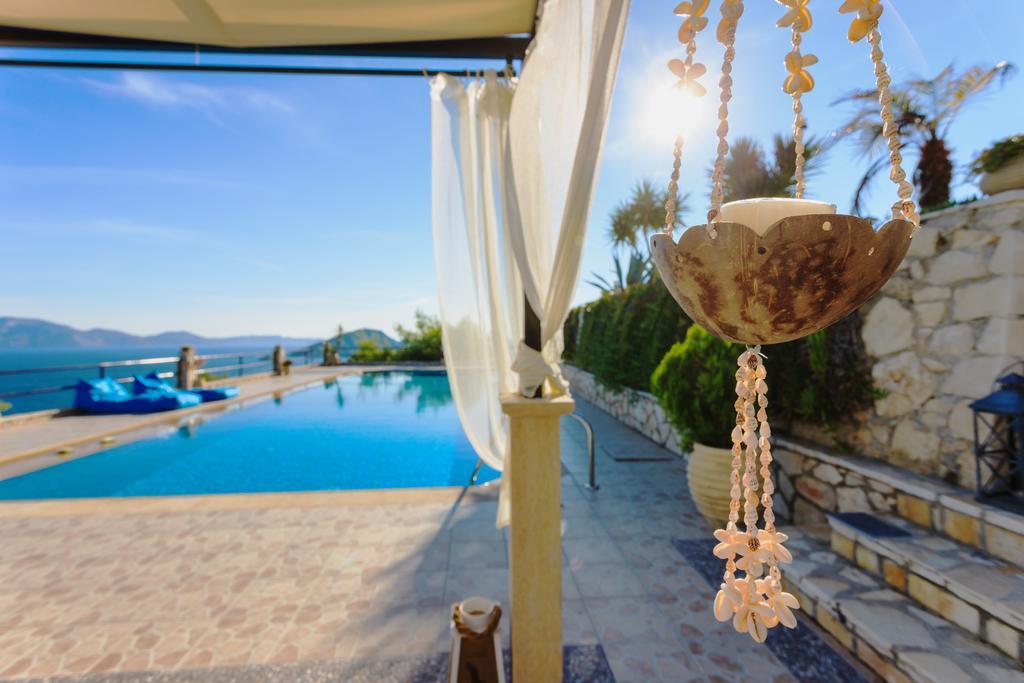Villa Akros And Suites Keri Exterior photo