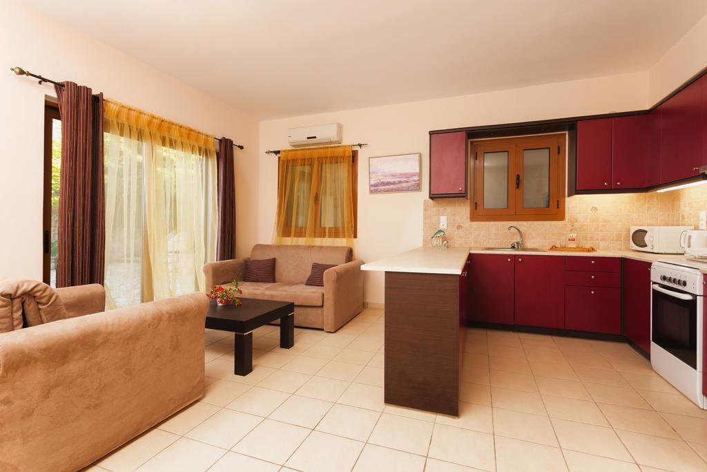 Villa Akros And Suites Keri Exterior photo